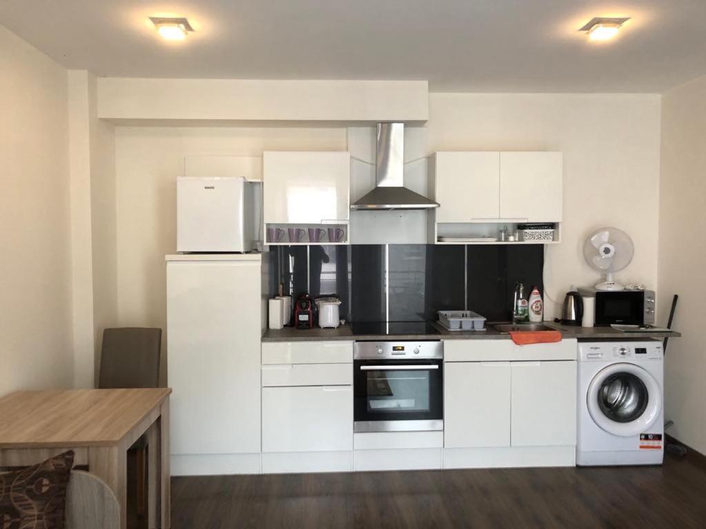 קצ'קמט Adam Guesthouse I. מראה חיצוני תמונה
